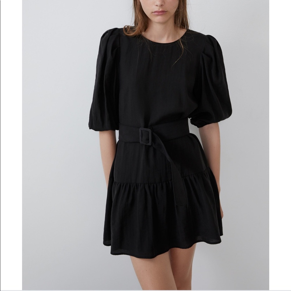 black puff sleeve dress zara Zara - Short Puff Sleeve Dress - Black - S